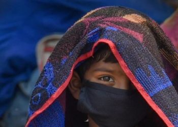 कोरोनाको तेस्रो लहर : अमेरिका र बेलायतका बालबालिकामा बढ्यो संक्रमण