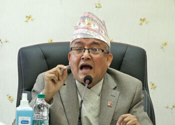 निर्वाचन आयोगमा विदेशमा रहेका नेपालीको मतदाता नामावली संकलन गर्ने