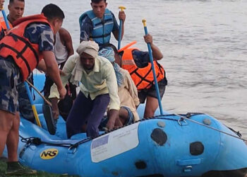 राप्तीको भँगालोमा फसेका २६ जनाको सकुशल उद्धार