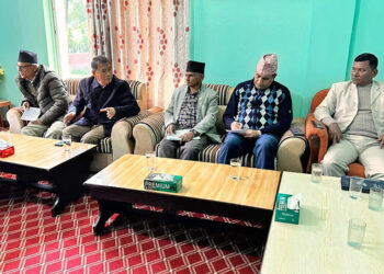 राज्य व्यवस्था समितिका सदस्यहरु भूकम्प प्रभावित क्षेत्रमा