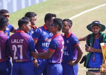 नेपालले ओमानलाई दियो १८५ रनको लक्ष्य