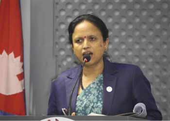 मन्त्रीहरूको एक महिनाको तलब भूकम्प पीडितलाई दिने निर्णय