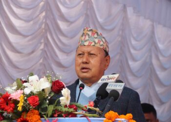 तीन लाख तलब दिँदा पनि दुर्गममा जाने डाक्टर भेटिँदैन : स्वास्थ्यमन्त्री