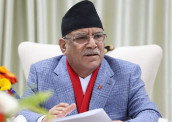 प्रधानमन्त्रीको निर्देशन : विदेश जाने श्रमिकलाई आर्थिक बोझ नथप्नू