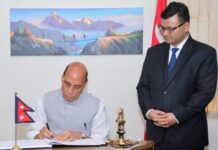 नेपाली दूतावास पुगेर भारतका रक्षामन्त्रीले भने- सुख दुःखको साथी हौं, उद्धारमा सघाउँछौं